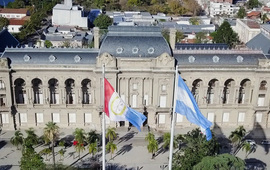 Imagen de Santa Fe reabre las paritarias: el Gobierno convoc&oacute; a los gremios para este mi&eacute;rcoles
