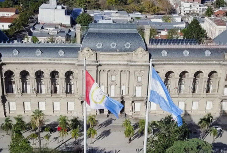 Imagen de Santa Fe reabre las paritarias: el Gobierno convoc&oacute; a los gremios para este mi&eacute;rcoles