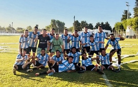 Imagen de Copa Federaci&oacute;n: Uni&oacute;n venci&oacute; 1-0 a Racing de Teodelina y avanz&oacute; a Octavos de Final