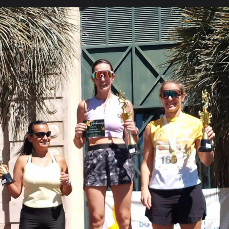 Imagen de Ana Pagliaricci corri&oacute; la Marat&oacute;n 'Dorada' de Rosario y obtuvo grandes resultados