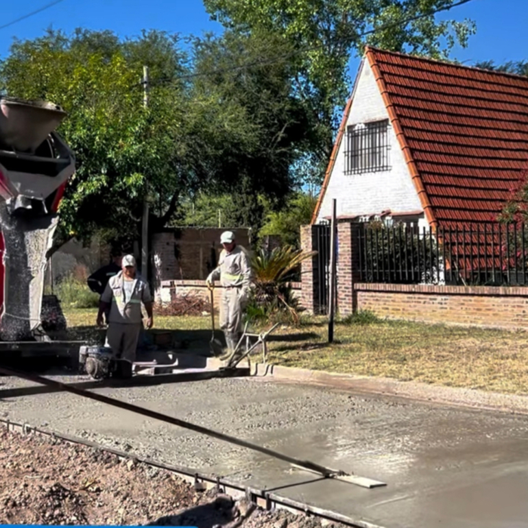 Imagen de Avances de obra de pavimentaci&oacute;n en calle Las Rosas de General Lagos