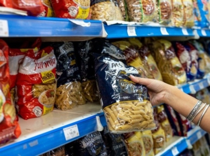 Imagen de Una familia necesitó en enero $1.360.000 para no ser pobre en Argentina, según el Indec Imagen de Una familia necesitó en enero $1.360.000 para no ser pobre en Argentina, según el Indec