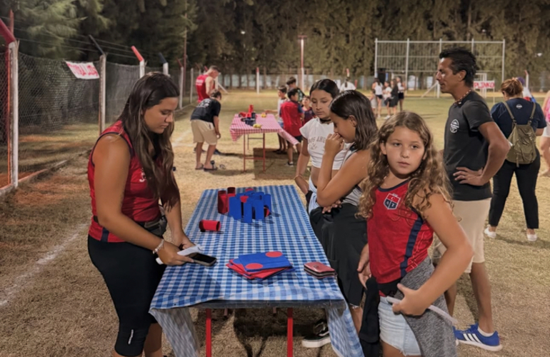Imagen de Kerm&eacute;s Tallar&iacute;n realizada por la Colonia de verano de Talleres