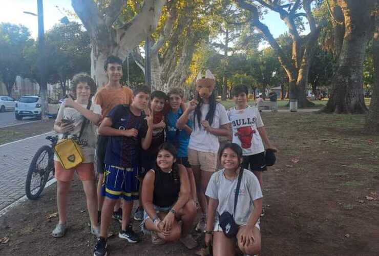 Los chicos entusiasmados con el encuentro.