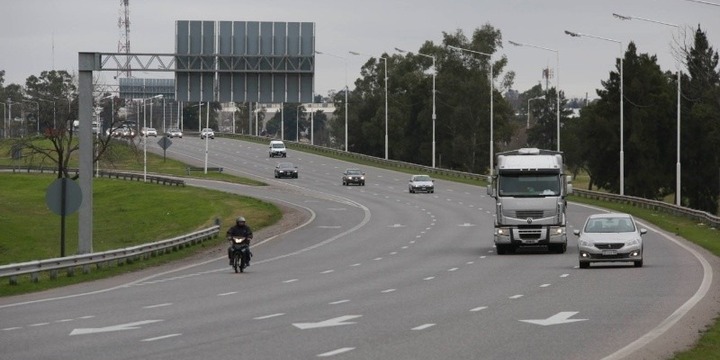 El hecho ocurri&oacute; este martes por la noche alrededor de las 23.30. La polic&iacute;a encontr&oacute; a la v&iacute;ctima fatal sobre la avenida.