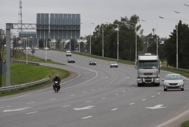 El hecho ocurrió este martes por la noche alrededor de las 23.30. La policía encontró a la víctima fatal sobre la avenida. El hecho ocurrió este martes por la noche alrededor de las 23.30. La policía encontró a la víctima fatal sobre la avenida.