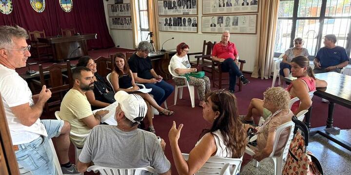 Imagen de Concejales recibieron asesoramiento sobre biodigestores y alternativas cloacales para loteos