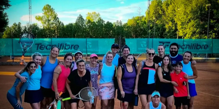 Imagen de Tenis Asac: se jug&oacute; un torneo s&uacute;per ocho interno femenino