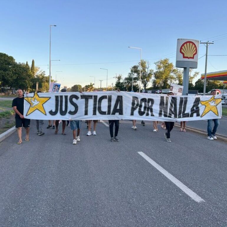 Imagen de Nueva manifestaci&oacute;n en Pueblo Esther por la muerte de una joven en Ruta 21