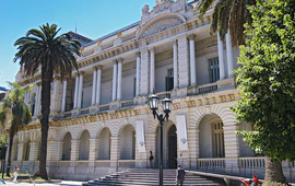 Imagen de Conmoci&oacute;n en la UNR: falleci&oacute; una joven abogada y docente de la Facultad de Derecho