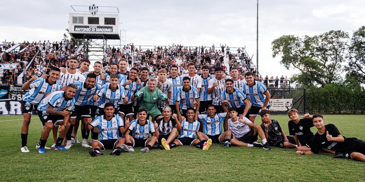 Imagen de Uni&oacute;n va por todo: clasific&oacute; a 4tos de Final en Copa Federaci&oacute;n y entr&oacute; a la Copa Santa Fe 2026