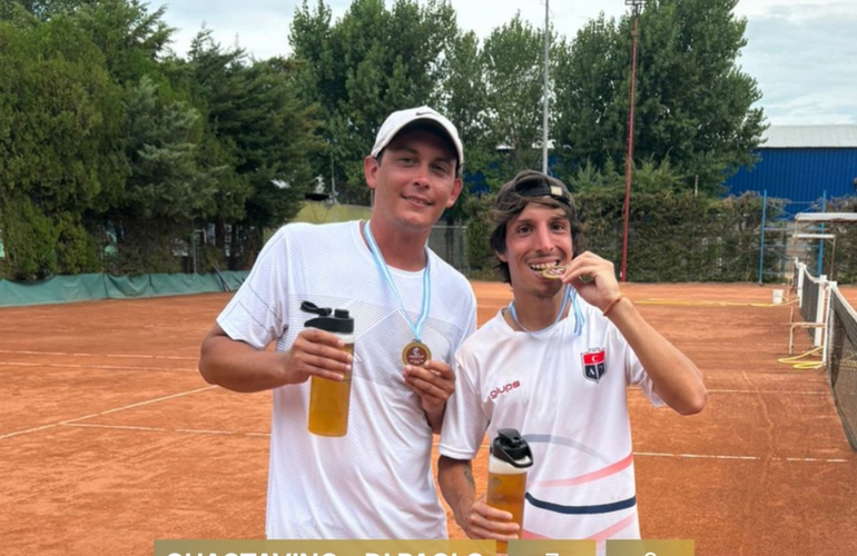 Imagen de Tenis: la dupla Guastavino-Di Paolo de Talleres, salieron Campeones de 3era cat. en el Torneo Pre Interclubes