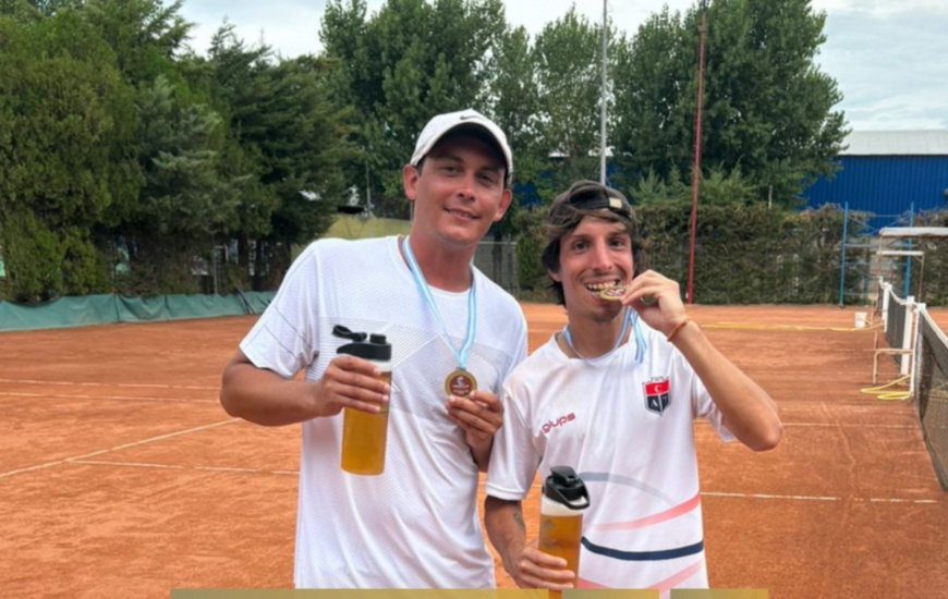 Imagen de Tenis: la dupla Guastavino-Di Paolo de Talleres, salieron Campeones de 3era cat. en el Torneo Pre Interclubes