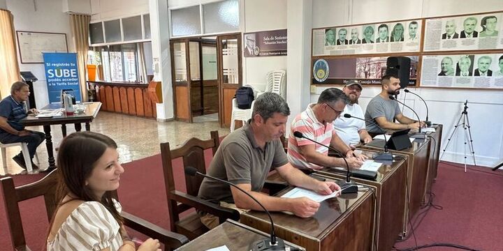 Imagen de Sesi&oacute;n extraordinaria en el Concejo: agua potable, obras y licitaciones en agenda