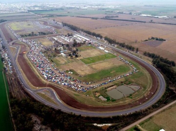 Imagen de Pullaro present&oacute; las obras en el Aut&oacute;dromo de Rafaela y confirm&oacute; el regreso del Turismo Carretera