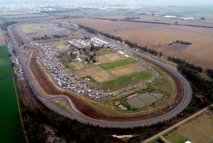 Imagen de Pullaro present&oacute; las obras en el Aut&oacute;dromo de Rafaela y confirm&oacute; el regreso del Turismo Carretera