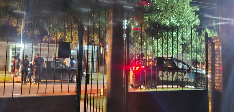 Imagen de Disparos contra una vivienda en Alvarado al 100: fuerte preocupación vecinal Imagen de Disparos contra una vivienda en Alvarado al 100: fuerte preocupación vecinal