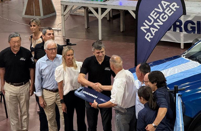 Imagen de Giorgi y Ford acompa&ntilde;an la educaci&oacute;n t&eacute;cnica en Rosario