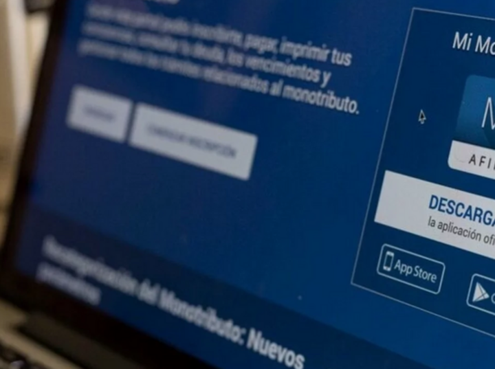 Imagen de Alerta Monotributo: qu&eacute; hacer si ARCA te recategoriza de oficio por usar billeteras virtuales