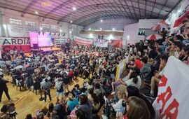 Imagen de Santa Fe es sede de la Cumbre Radical: gobernadores e intendentes de todo el pa&iacute;s se re&uacute;nen para definir estrategia nacional