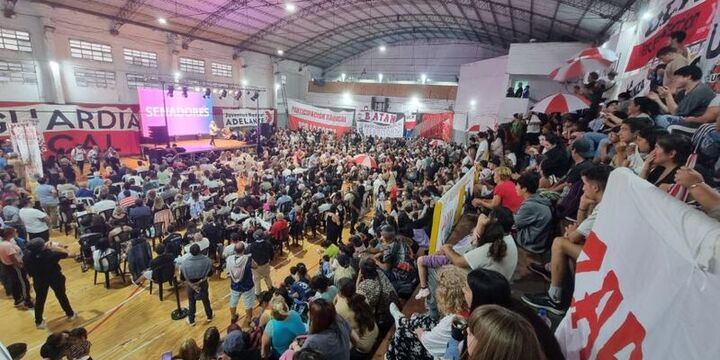 Imagen de Santa Fe es sede de la Cumbre Radical: gobernadores e intendentes de todo el país se reúnen para definir estrategia nacional Imagen de Santa Fe es sede de la Cumbre Radical: gobernadores e intendentes de todo el país se reúnen para definir estrategia nacional