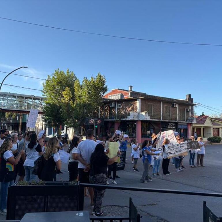 Imagen de Sin vueltas: el Gobierno provincial confirm&oacute; que descontar&aacute; el d&iacute;a a los docentes que hagan paro