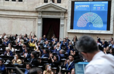 Imagen de Reforma laboral: c&oacute;mo votaron y qu&eacute; dijeron los senadores por Santa Fe en la sesi&oacute;n clave
