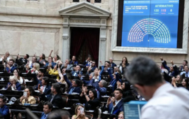 Imagen de Reforma laboral: c&oacute;mo votaron y qu&eacute; dijeron los senadores por Santa Fe en la sesi&oacute;n clave