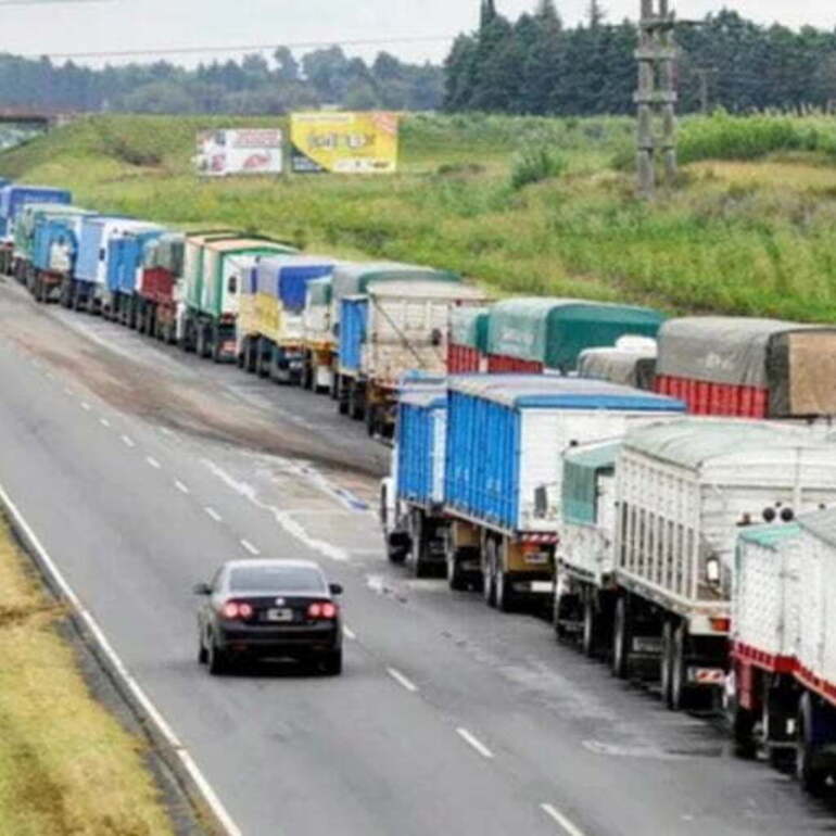Imagen de Operativo Cosecha 2026: Santa Fe lanza un sistema inteligente para el acceso de camiones a los puertos