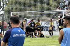 Imagen de La Final de la 'S&uacute;per Copa' entre Central Argentino y Empalme Central se suspendi&oacute; por una agresi&oacute;n a un jugador 'canalla'