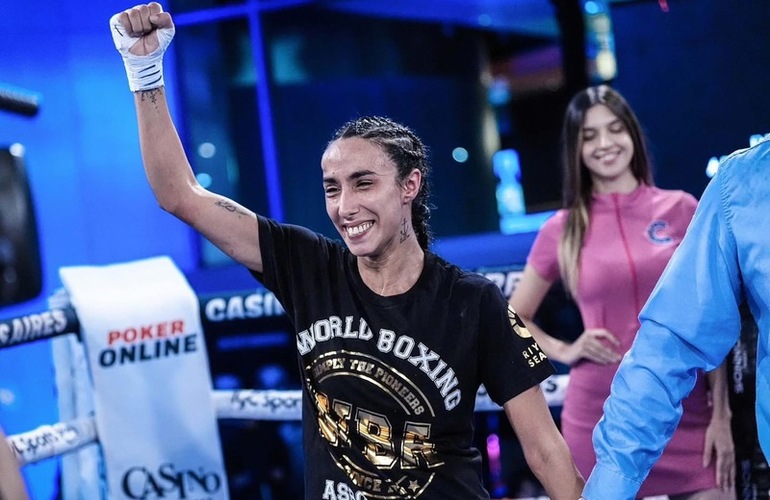 Imagen de Boxeo: Milena Cuello debut&oacute; ganando en el profesionalismo en Buenos Aires