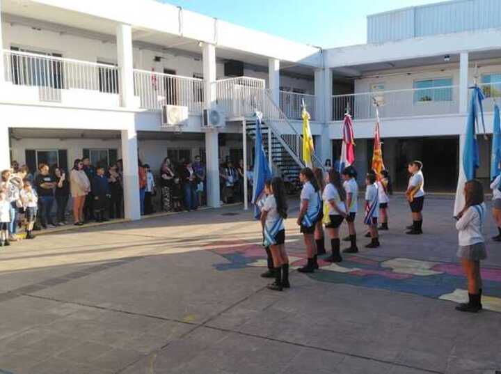 Imagen de Inicio de clases en Arroyo Seco con adhesi&oacute;n parcial al paro docente