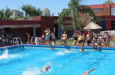 Imagen de Hora de Nado en Talleres con representantes de clubes locales