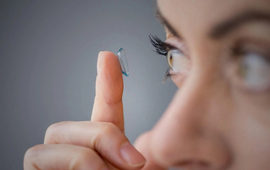 Imagen de Alerta sanitaria: ANMAT prohibi&oacute; la venta de una marca de lentes de contacto y soluci&oacute;n salina en todo el pa&iacute;s