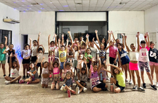 Imagen de Iniciaron las clases de Ritmos en Central Argentino