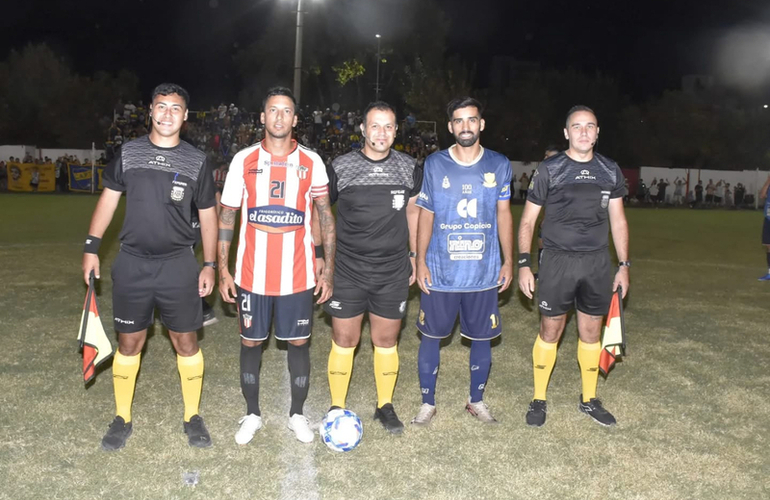 Imagen de Leonel Vangioni jug&oacute; el 'cl&aacute;sico' amistoso con Riberas ante Porvenir Talleres