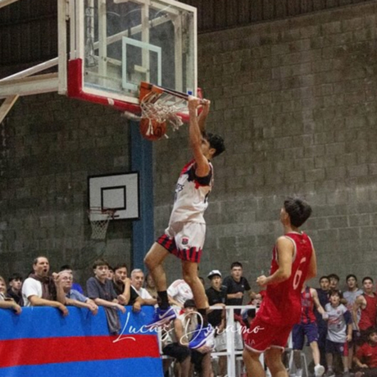 Imagen de Hoy debuta Talleres ante Puerto S/M en Primera A Rosarina