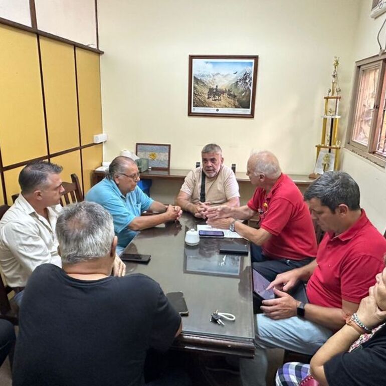 Imagen de Jubilados autoconvocados plantearon inquietudes por las prestaciones de salud de PAMI