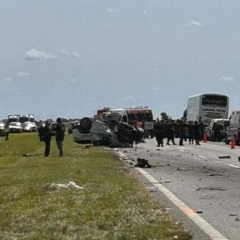 Imagen de Tragedia en la autopista Rosario-Santa Fe: dos muertos y varios heridos tras un choque fatal en Oliveros