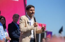 Imagen de Pullaro sube la apuesta contra Naci&oacute;n: reclama el Monumento y la gesti&oacute;n de las rutas nacionales