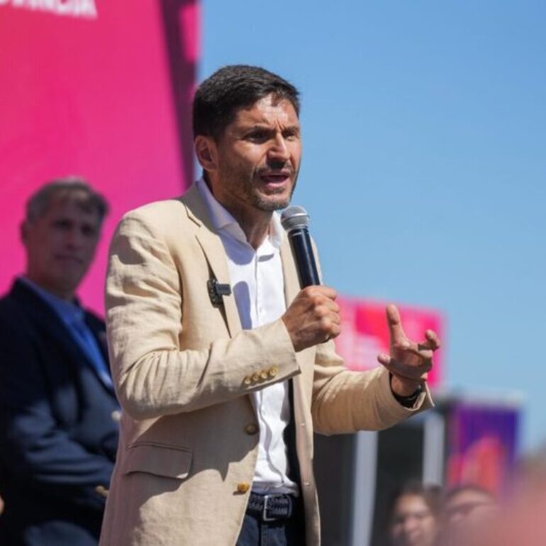 Imagen de Pullaro sube la apuesta contra Naci&oacute;n: reclama el Monumento y la gesti&oacute;n de las rutas nacionales