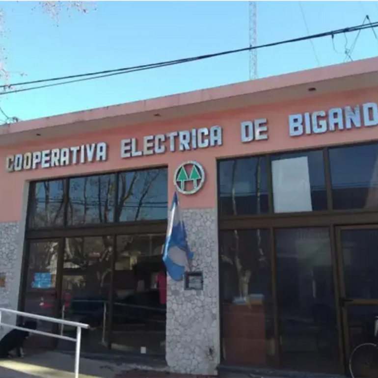 Imagen de Esc&aacute;ndalo en Bigand: denuncian un desfalco de $250 millones en la Cooperativa de Servicios P&uacute;blicos