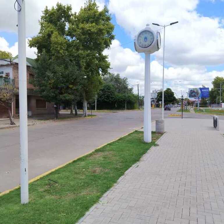 Imagen de Ya no est&aacute;: retiraron el monolito homenaje al recordado Pablo Vincenti