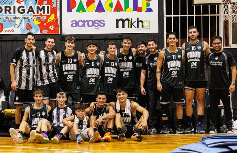 Imagen de Uni&oacute;n juega hoy ante Alumni por la fecha 2 de la Superliga