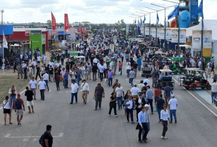 Imagen de R&eacute;cord hist&oacute;rico en Expoagro: Santa Fe impuls&oacute; m&aacute;s de 4.500 solicitudes de cr&eacute;dito para el sector productivo