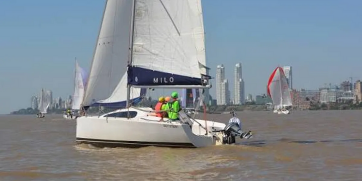 Imagen de El r&iacute;o Paran&aacute; en accion: Este s&aacute;bado se corre la tradicional Regata Rosario - Arroyo Seco