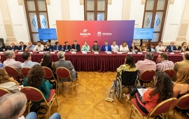 Imagen de Pullaro re&uacute;ne a su gabinete en Santa Fe: cumbre interministerial para definir el rumbo de la gesti&oacute;n