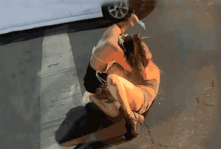 Imagen de Violencia a la salida de un boliche en Rosario: una joven de 18 a&ntilde;os fue apu&ntilde;alada