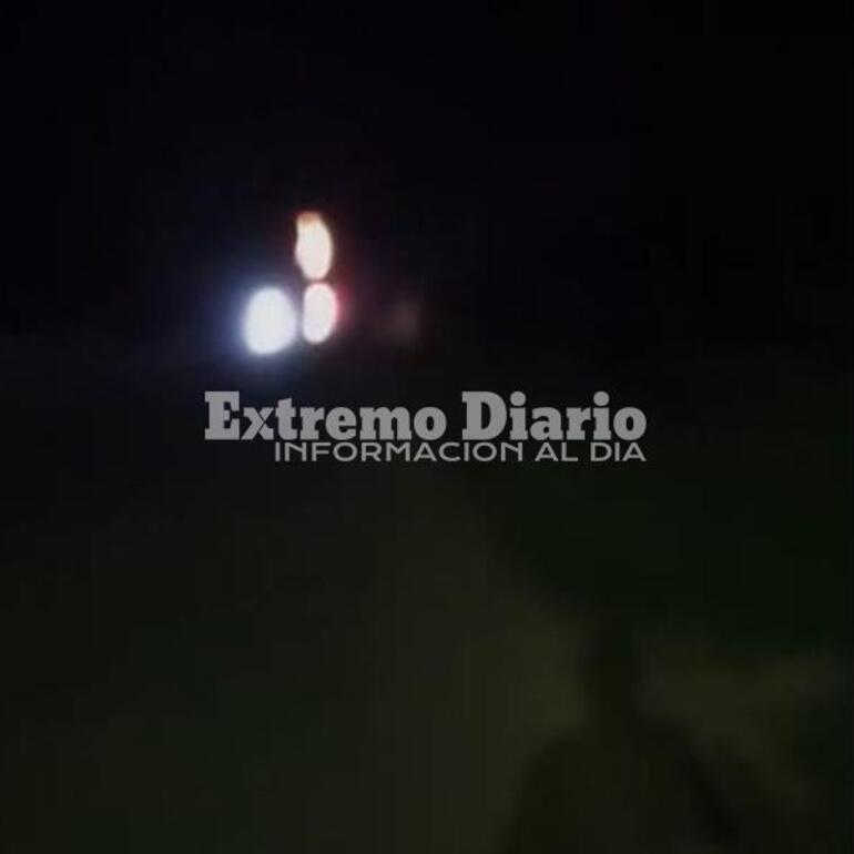 A oscuras. El vecino trat&oacute; de filmar un video pero no se ve nada.