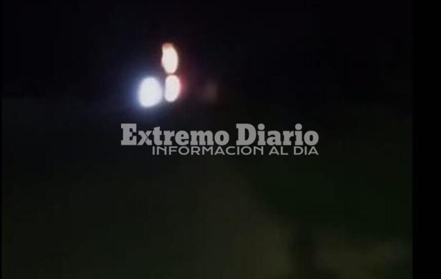 A oscuras. El vecino trat&oacute; de filmar un video pero no se ve nada.